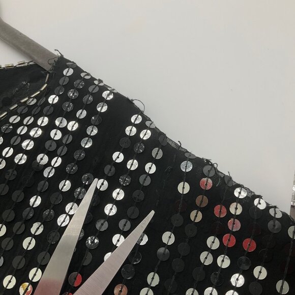 VTG Sequins Queen Medium Silk Beaded Top Black Silver Sequin Floral Embellished* - Picture 9 of 13